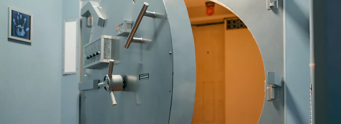 Vault and Safe locksmith services in Opa-locka, FL
